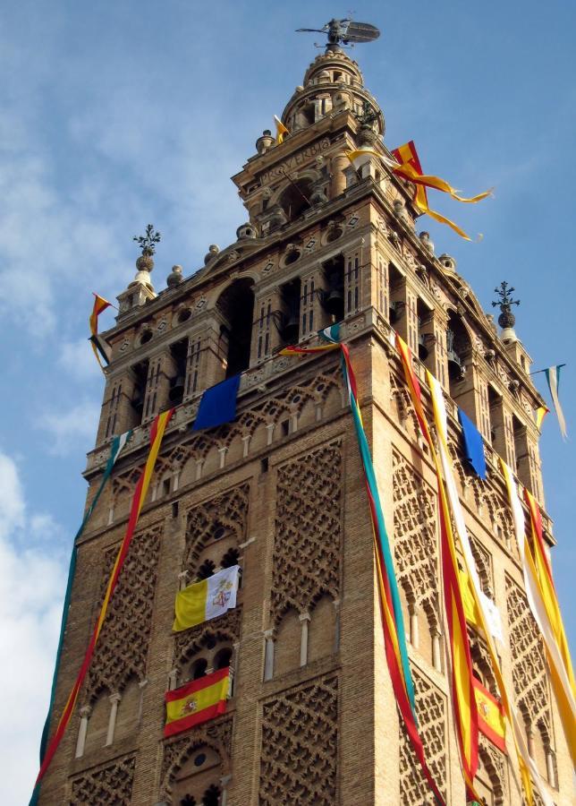 Bt6Gallos Seville Exterior photo